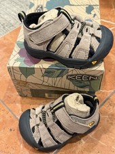 KEEN INFANT NEWPORT 4 US 21 EU WET SAND CLOSED TOE SANDALS WATERPROOF SHOES NEW