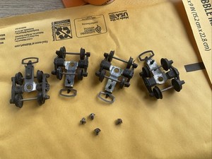 TYCO Mantua Mid 50’s HO Freight Car Replacement Trucks and Couplers Lot of 4