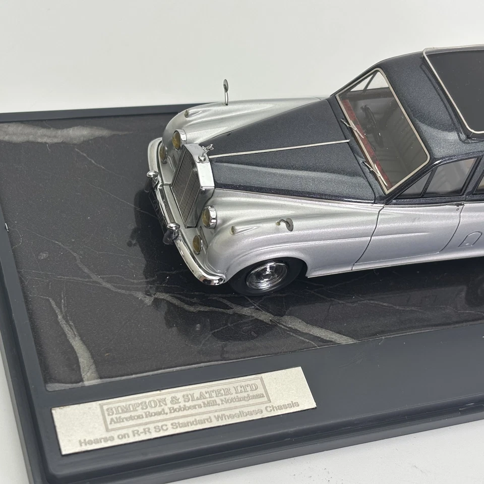 Matrix 1/43 Rolls-Royce HEARSE R-R Sc Standard Wheelbase Chassis Resin Car Model - Image 2 of 4