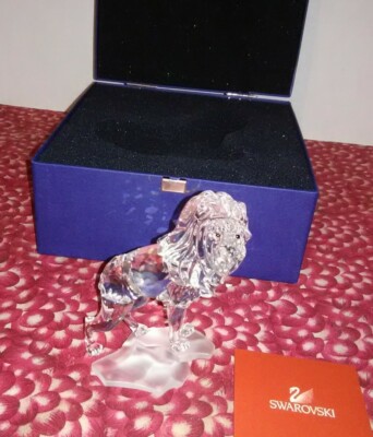 Swarovski Crystal Figurine LION 269 377 / 7610 000 004 SIGNED