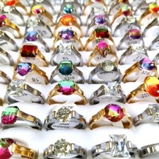 Lote mixto de 30 anillos de piedra de cristal de acero inoxidable con placa de oro plateado para mujer