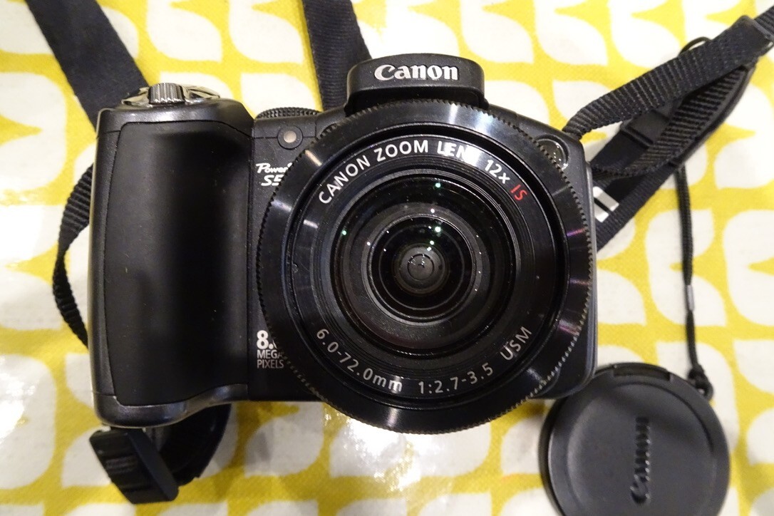 Job Lot (1) / Bundle Film Cameras Nikon Canon Fujica Chinon etc x 12