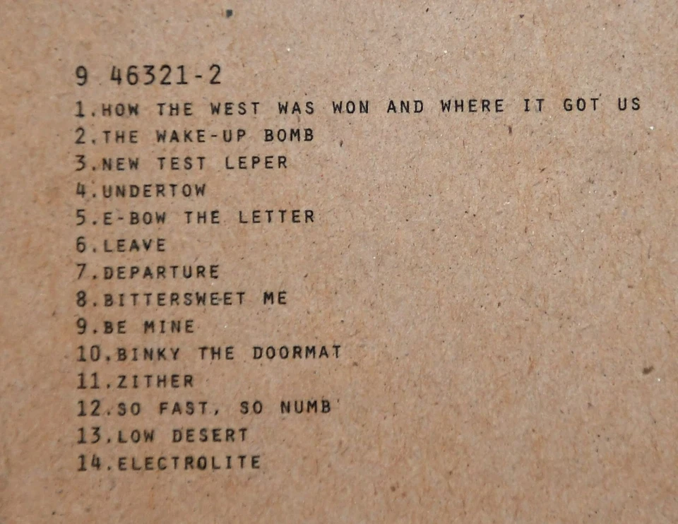 R.E.M. – New Adventures In Hi-Fi - BOX SET - LIMITED EDITION - CD / 64 PAGE BOOK - Bild 4 von 4