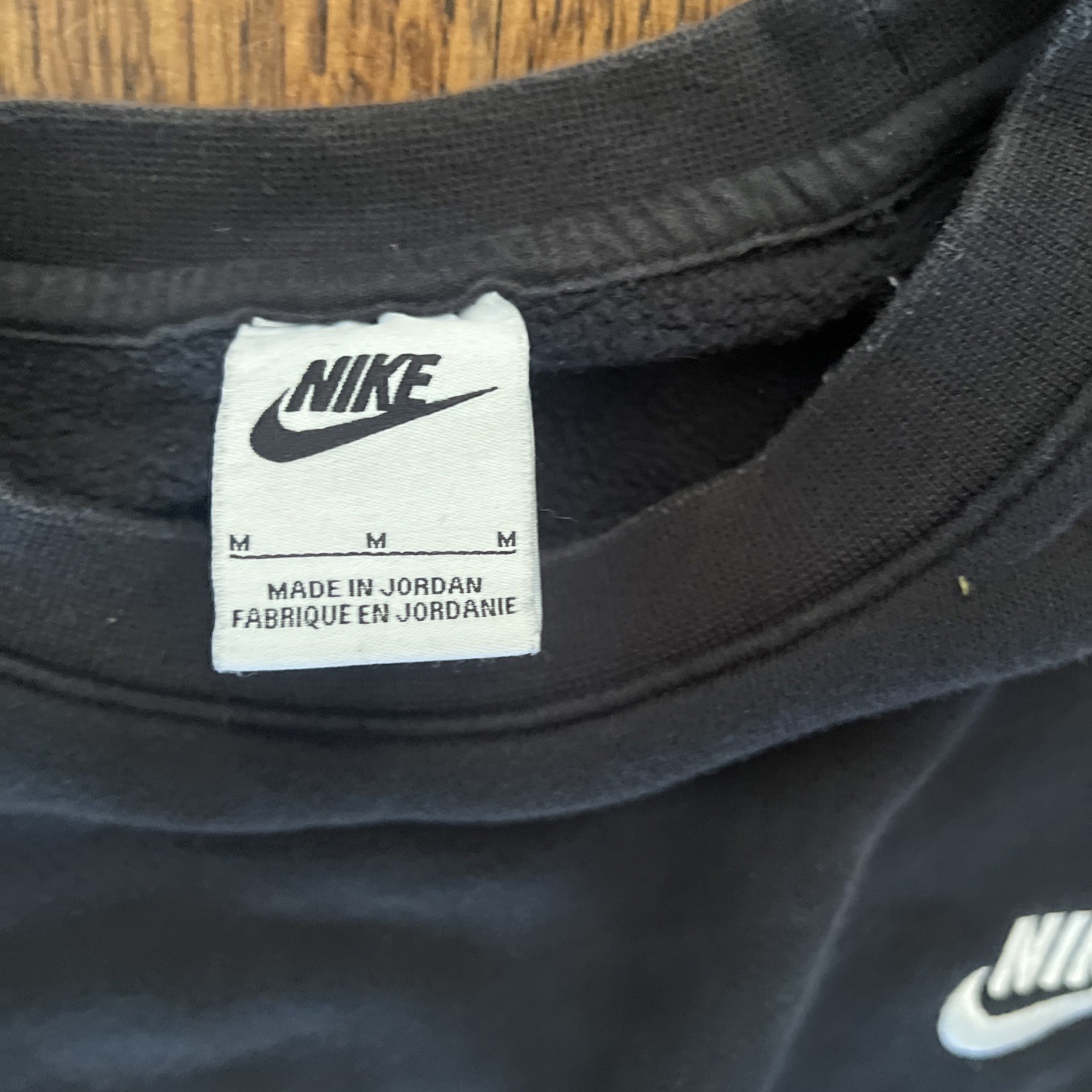 Nike Sweatshirt Mens Small Black Crewneck Pullover Swoosh Logo Made in Jordan thumbnail 3