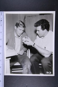 Two 1962 BEN CASEY (S1.E31) Type 1 TV Press Photos~VINCE EDWARDS~(id3814)