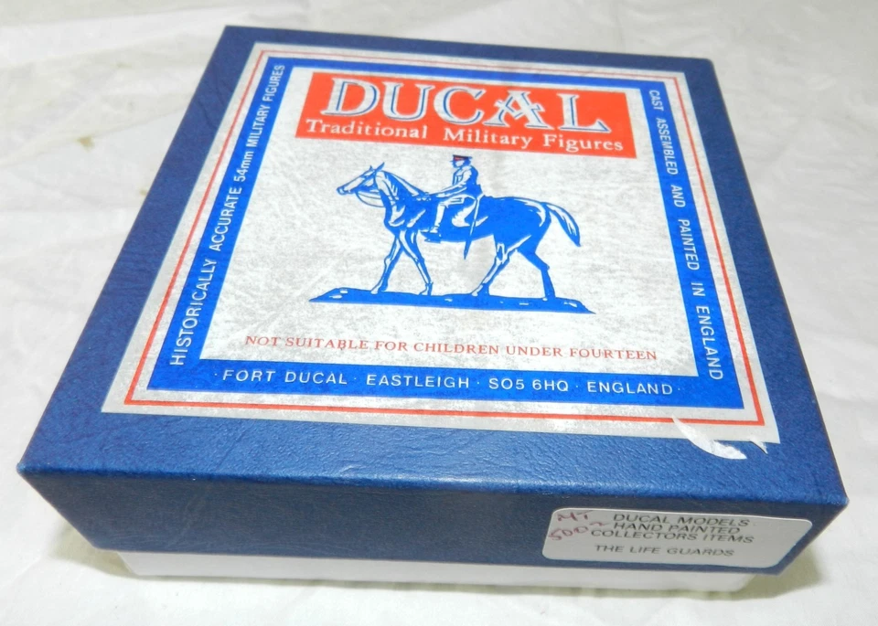 Ducal Models MT5002 - The Life Guards - con caja - 88 mm de alto Foto 2 de 4