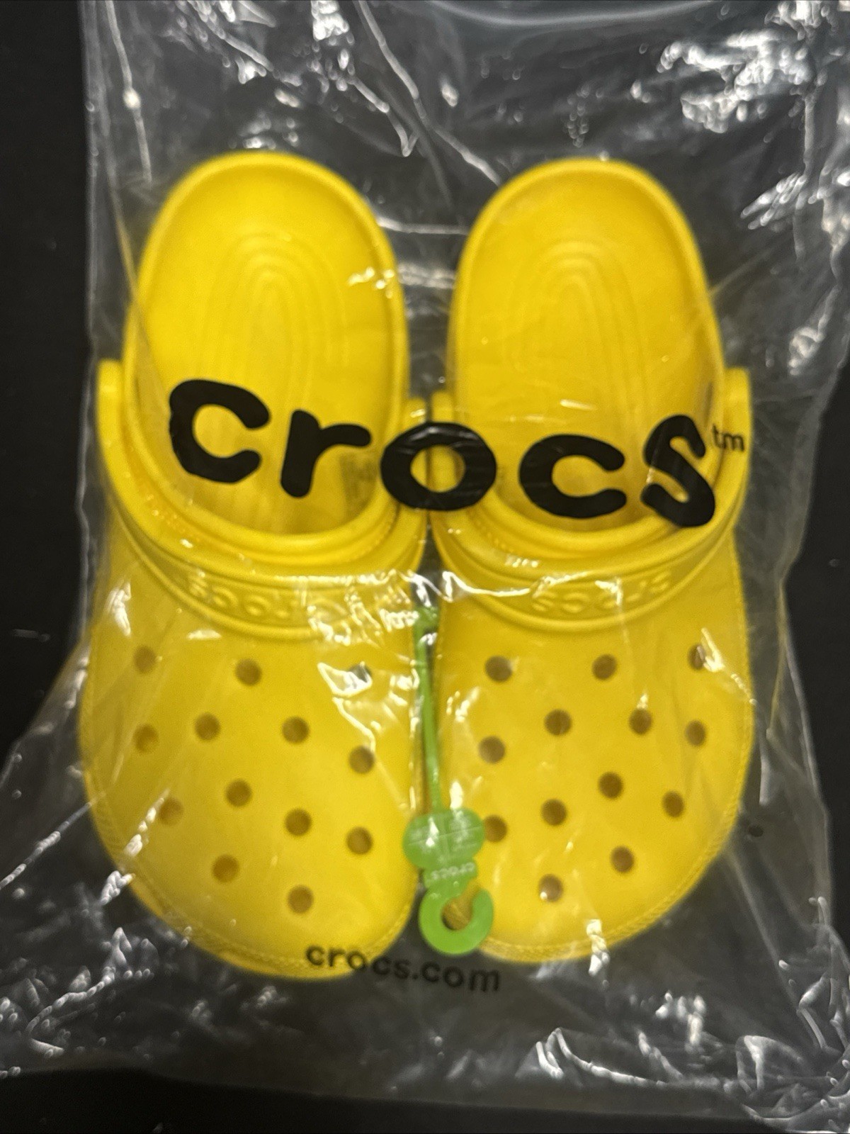 Crocs classic clog Yellow  6 Men’s - 8 Women’s Fast Shipping Unisex