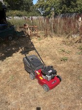 Mountfield Red SP185 45cm Cut, Hand propelled lawn mower.