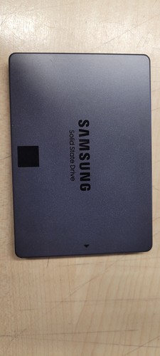99%! Samsung 870 QVO 1TB 2,5 Zoll SATA III Top Zustand, wenig benutzt