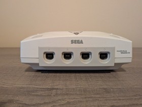 SEGA Dreamcast Console With Controller & Games