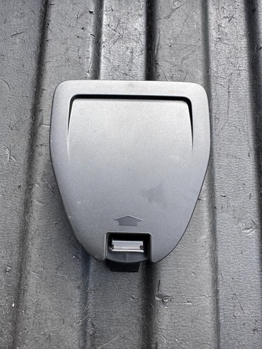 Warning triangle bracket