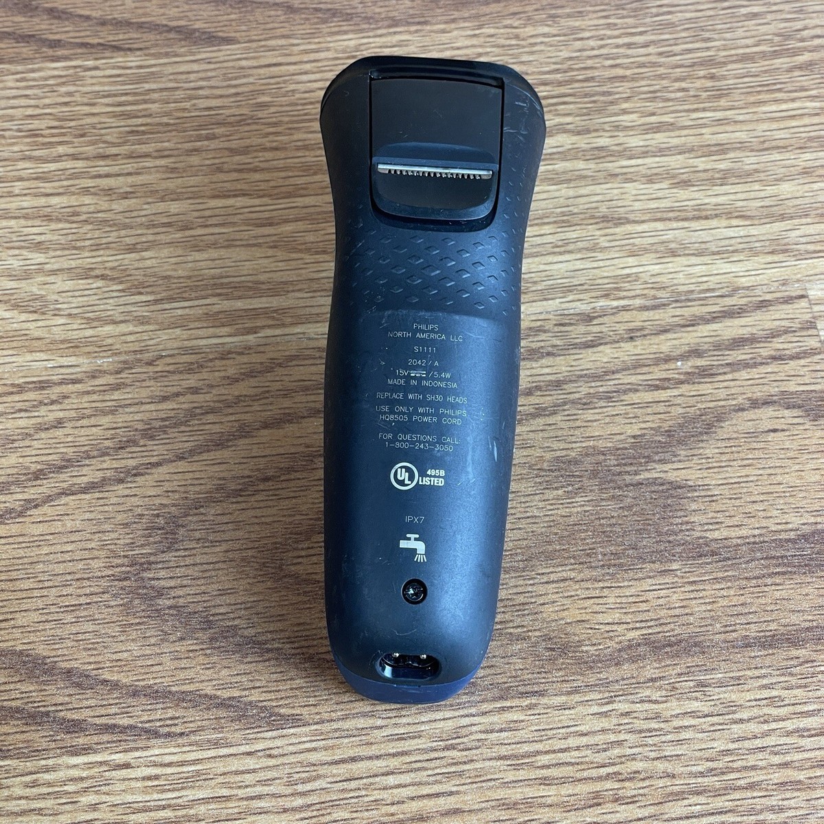Philips Norelco S1111 Series 2000 Men Black Cordless Dry Electric