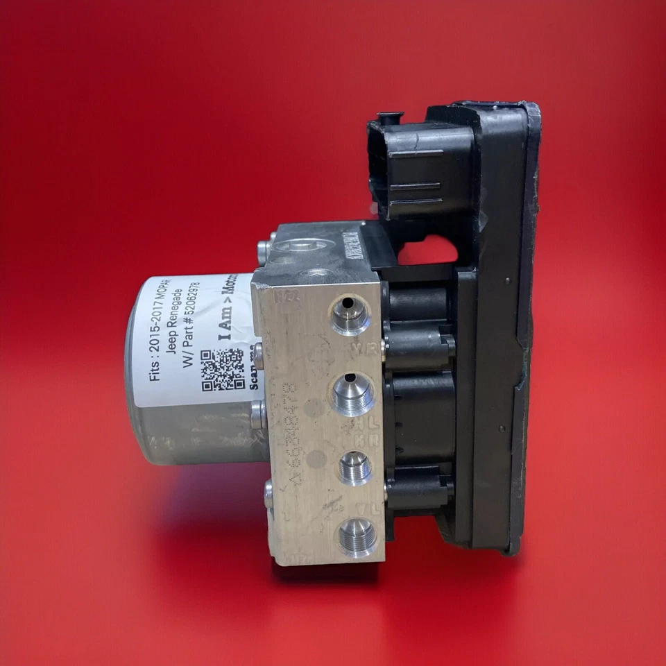 Módulo de bomba de freno ABS reacondicionado 2015-2017 MOPAR Jeep Renegade | 52062978 Foto 3 de 4