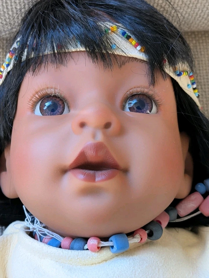 Pat Secrist Doll GPY-93 Native American 22" - Image 4 of 4