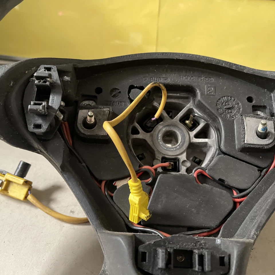 Ford Fiesta Lenkrad Mit Schleifring 96FB14A664BA mit Schleifring - Bild 3 von 4