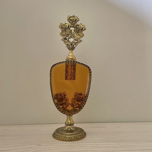 Vintage Rose Ormolu Perfume Bottle Gold Filigree Amber Glass Beveled W Dauber - Picture 4 of 8