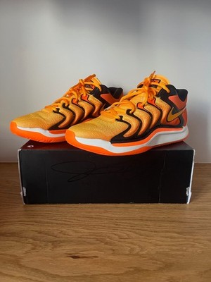 Nike KD 17 Slim Reaper Inferno Basketballschuh Größe 10 44 Neu FJ9487-800