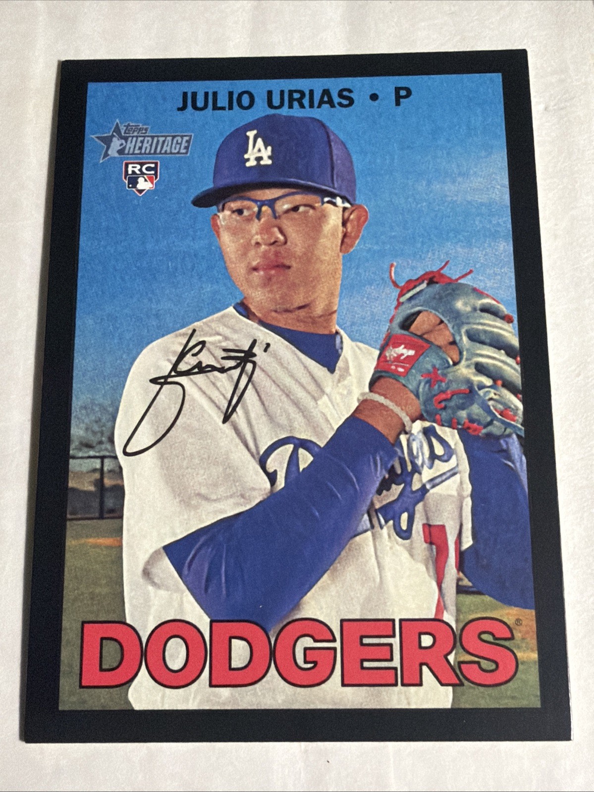 2016 Topps Heritage High Number - Julio Urias #600 (RC)