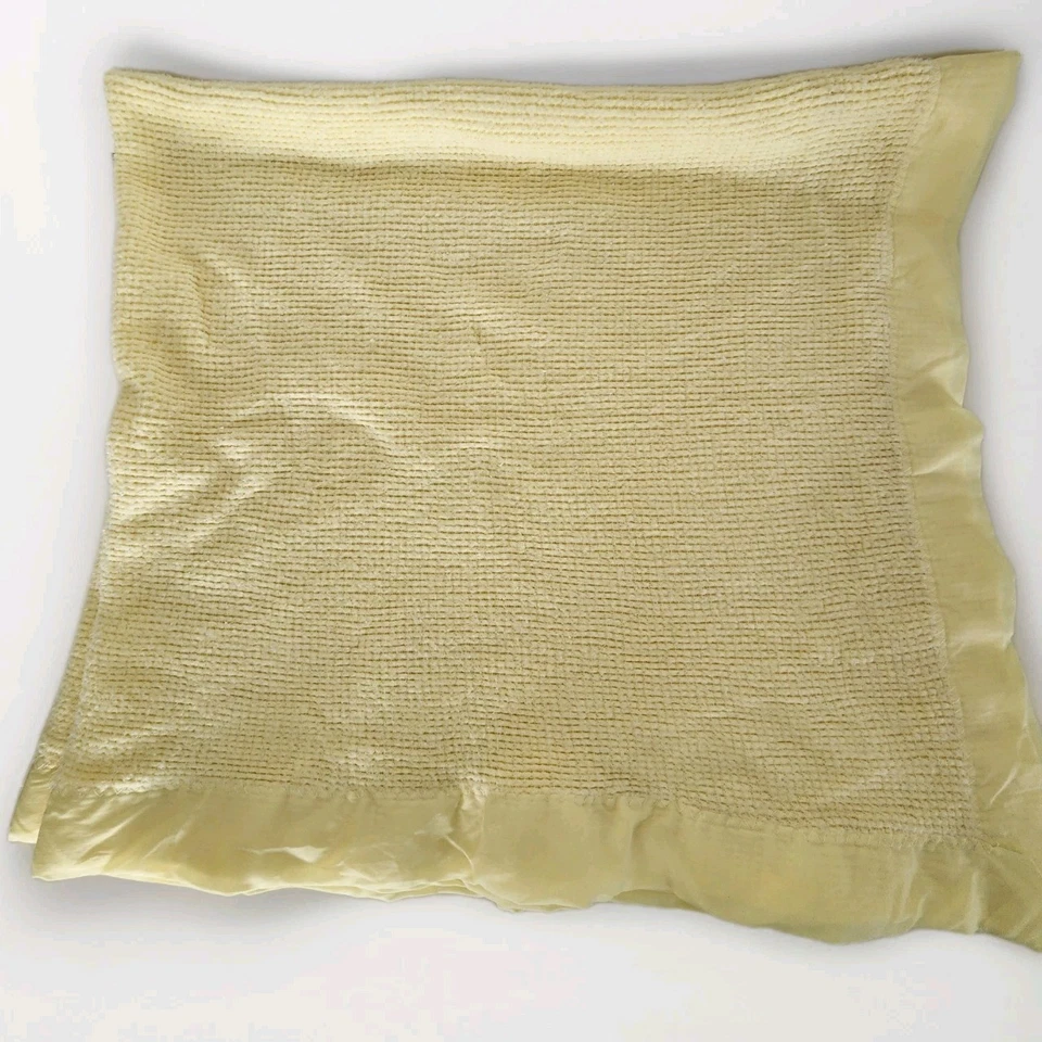 Винтажное желтое пастельное тепловое вафельное плетеное нейлоновое детское одеяло 49 дюймов x 42 дюйма - Изображение 3 из 4