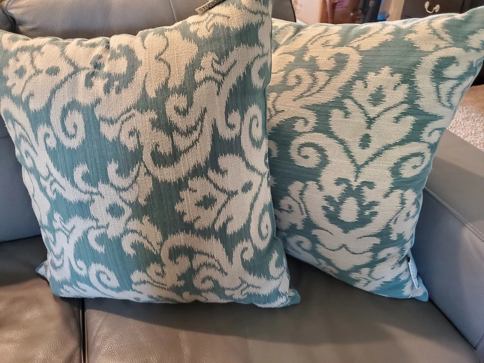 Set of 2 Studio Chic Teal Blue & Ivory Damask Pattern Throw Pillows - 19" x 19" - Image 2 of 4