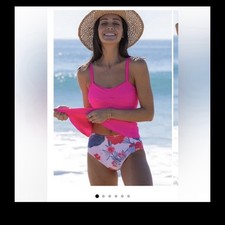 Tankini NWTs Twist FrontRuffle Hem Floral PrintTankini Set Size Small