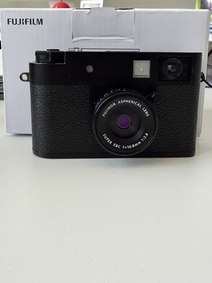 Fujifilm X-HF1 (X Half) Schwarz Digitalkamera