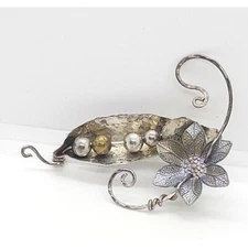 Vintage Silver Brooch Abstract Leaf Peas in a Pod Movable Flower Swirls