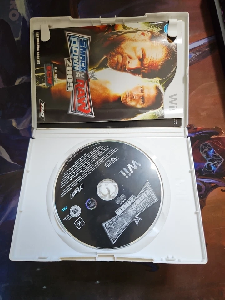 WWE SmackDown vs. Raw 2009 Featuring ECW (Nintendo Wii, 2008) - Complete in Box - Image 3 of 3