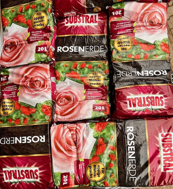 Substral Rosenerde 20l Blumenerde Zierpflanzen Qualitätserde für Rosen