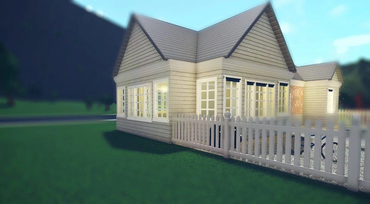 I Found TINY HOUSE Inside My Home!! (Roblox Bloxburg)