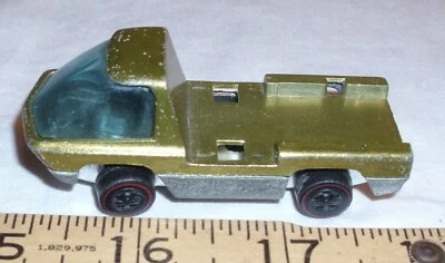 MATTEL HOT WHEELS REDLINE HEAVYWEIGHTS TRUCK 1968 IN GOLD - Image 1 of 3