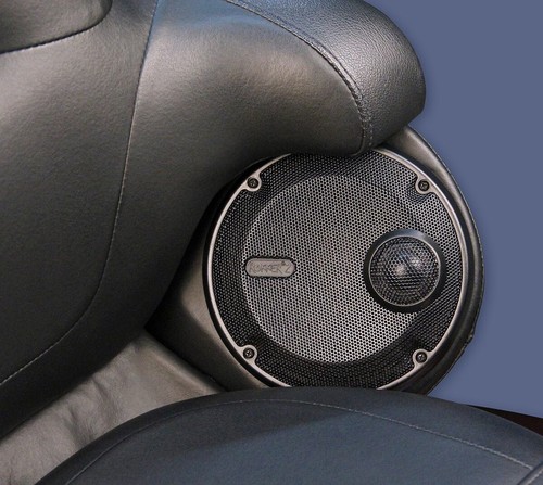 J&M ROKKER-2 XXR 6.71” Rear Trunk Pod Spkr Kit 14-23 HD Ultra - HUR2-6712TW-XXR - Picture 2 of 3