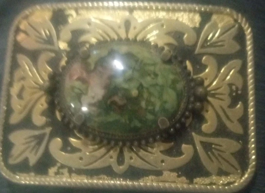 Floral Design with Stone Gold Tone WESTERN BELT BUCKLE Vintage - Image 2 of 4