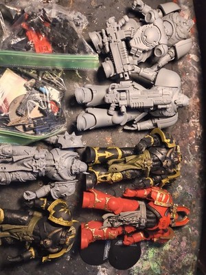 McFarlane Toys Warhammer 40,000 Chaos Space Marine Lot