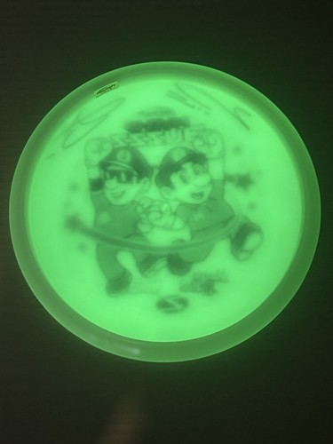 NEW Mega glo Level Up Buzz, Signed By AB and Paul McBeth with Brixton card - Picture 4 of 4