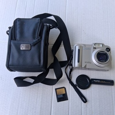 Fujifilm MX-600 Zoom Digital Camera, Battery, Memory Card, And Case, No Charger