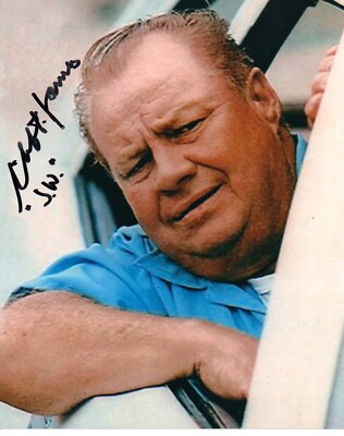 CLIFTON JAMES 007 JAMES BOND AUTOGRAMM J.W. PEPPER THE MAN WITH GOLDEN GUN COA