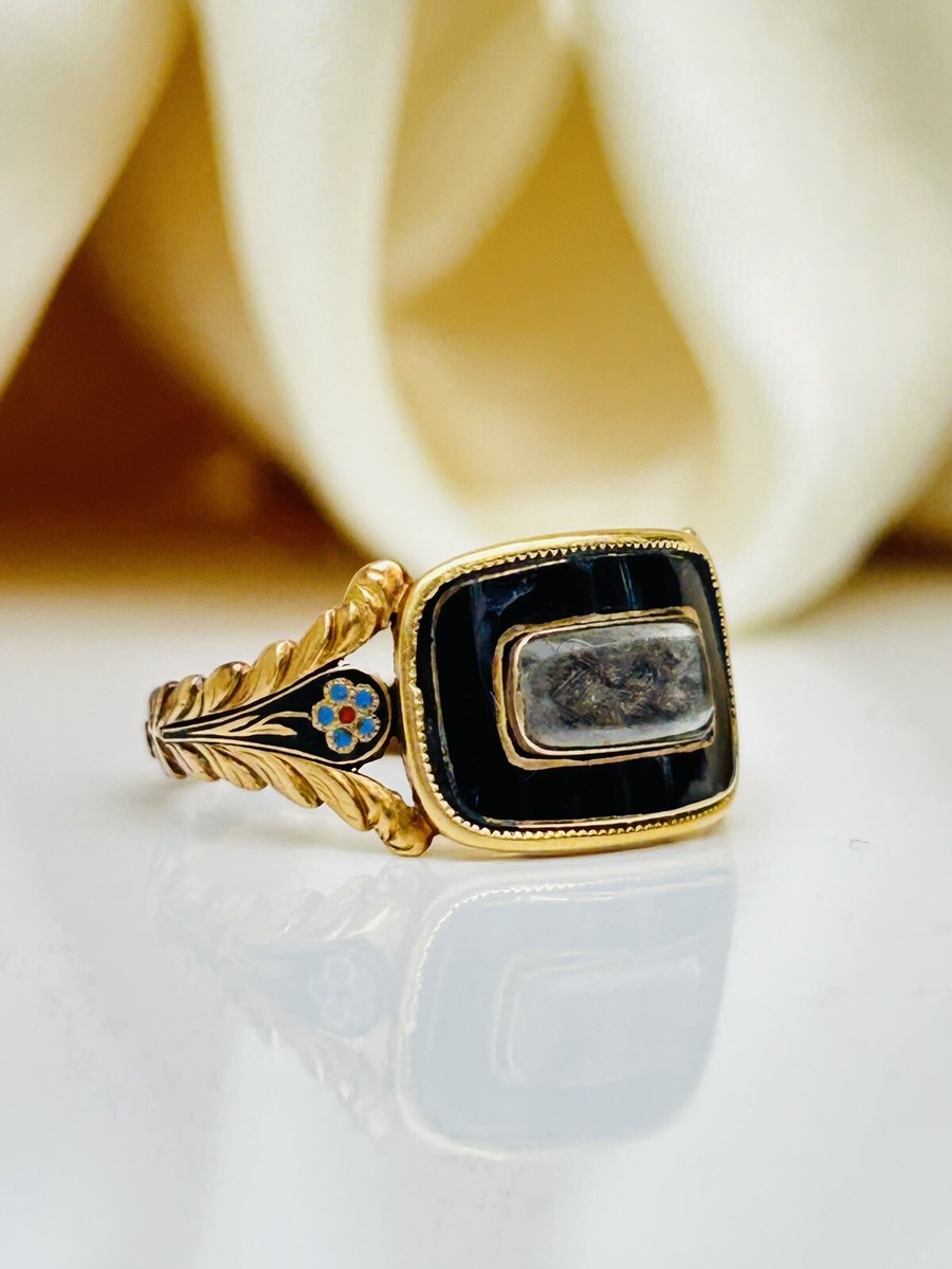 Antique Georgian Black Enamel Locket Front Gold Ring Forget Me Not
