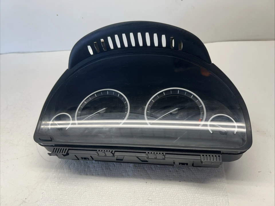 OEM SPEEDOMETER INSTRUMENT GAUGE CLUSTER FOR 2014 2015 2016 BMW 535i 9342804 - Image 2 of 4