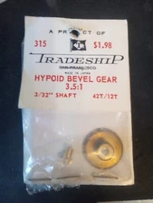 NOS VINTAGE TRADESHIP HYPOID BEVEL GEAR 3.5:1  42T/12T  SLOT CAR 1/24 3/32 Shaft
