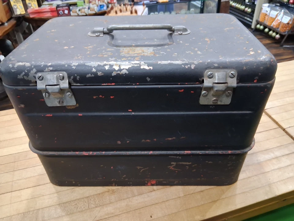 Холодильник для сундука со льдом металлический с тиснением Coca-Cola, черный перекрашенный - Изображение 3 из 4