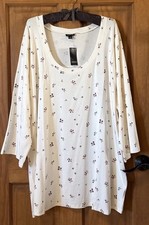 TORRID TEE SHIRT SHORT SLEEVE TOP6 6X 6XL 30 NEW