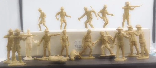 Marx Reissue  54mm Jungle Figures in Tan Plus Missionary in White 16 Figures
