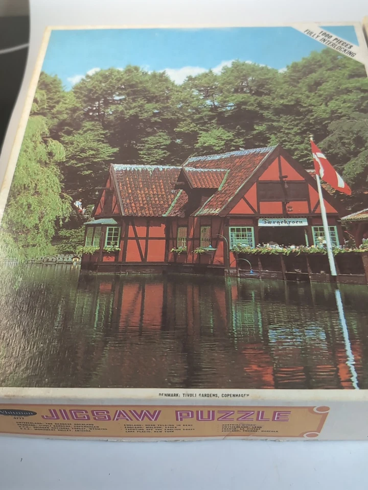 Rompecabezas vintage WHITMAN "TIVOLI GARDEN & KIL BRYGGE HARBOR" Foto 2 de 4