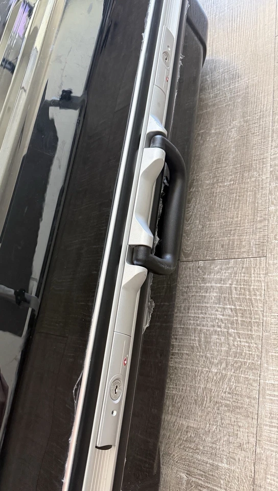 Estuche con arco de tiro con arco: estuche rígido doble Fivics Aegis Foto 4 de 4