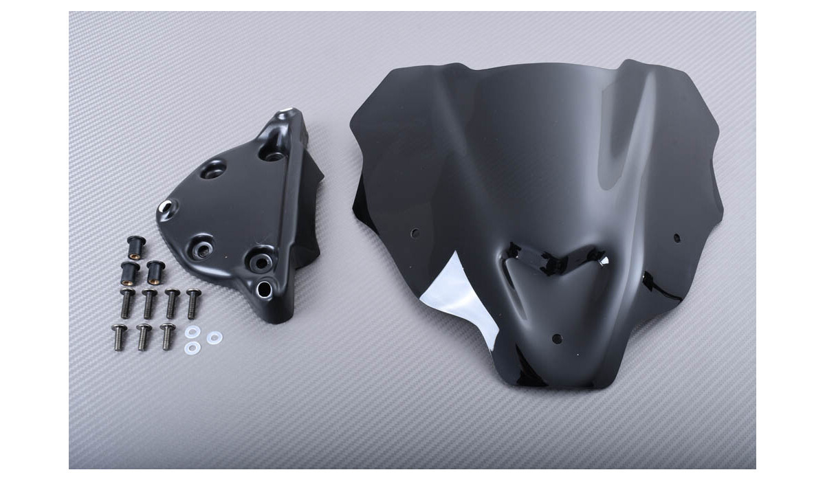 Pare-brise noir Yamaha MT07 confort de conduite sur autoroute et road-trip