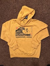Artist Union Kanagawa Japan Men  s Size Small Yellow Graphic Hoodie