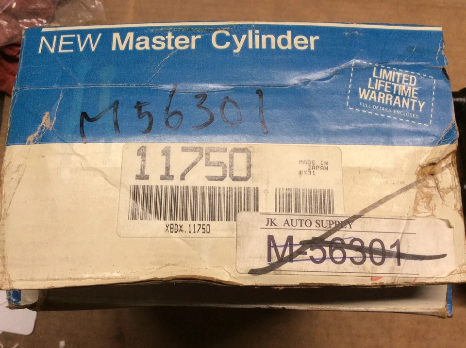 Cilindro maestro de freno Bendix M56301 nuevo Foto 2 de 4