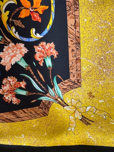 Hermes Pierres d'Orient et d'Occident 1988 Zoé Pauwels 36" by 36" Silk Scarf - Picture 9 of 12