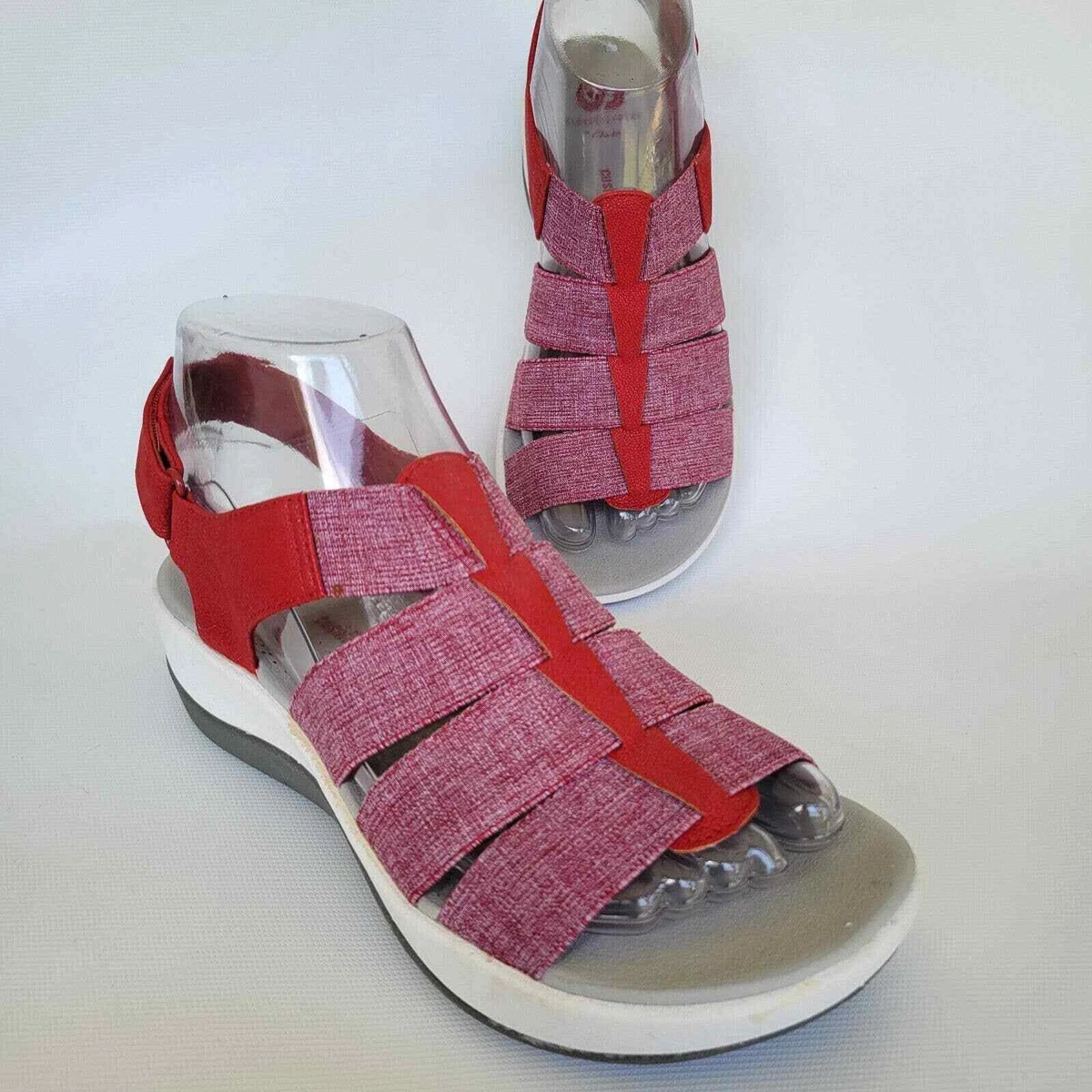 Women s Clarks Cloud Steppers Arla Shaylie Red Slingback Sandals Size 5.5